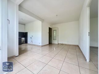  Appartement à louer 2 pièces 38 m²