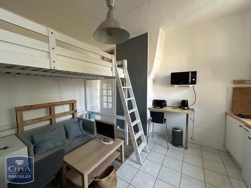 À LOUER : Découvrez ce charmant appartement T1 situé au ....