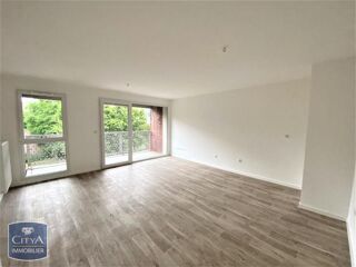  Appartement à louer 3 pièces 60 m²
