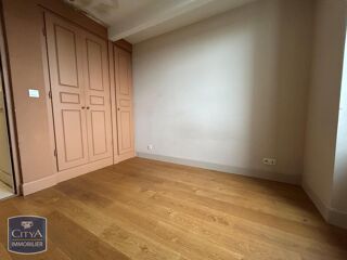  Appartement à louer 2 pièces 45 m²