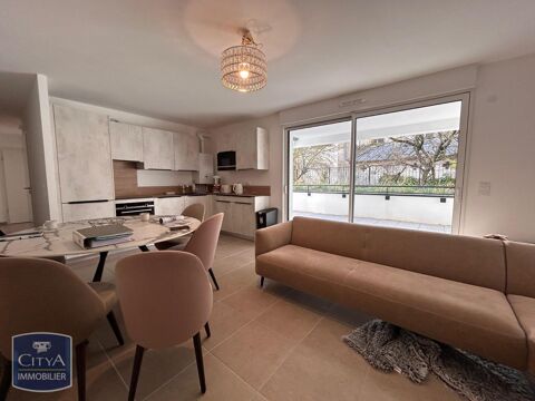  Appartement  louer 4 pices 82 m