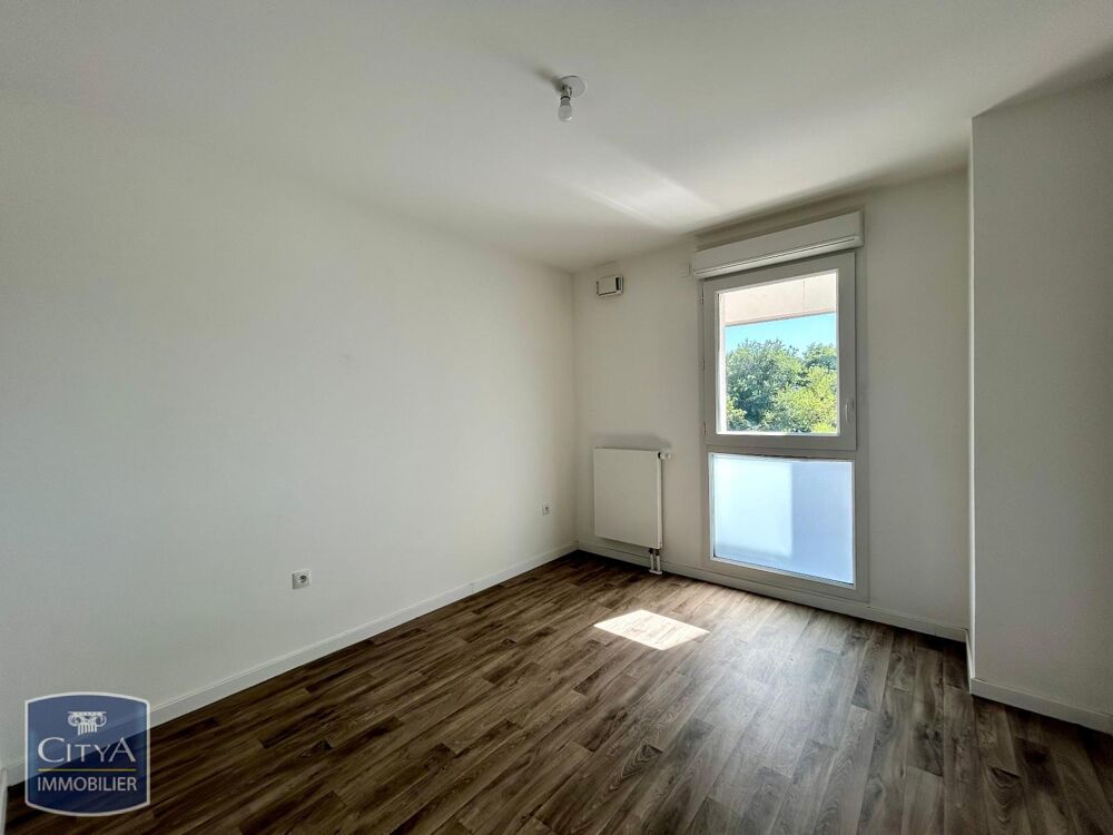 EXCLUSIVITÉ - APPARTEMENT 3 PIÈCES NEUF En location : da....