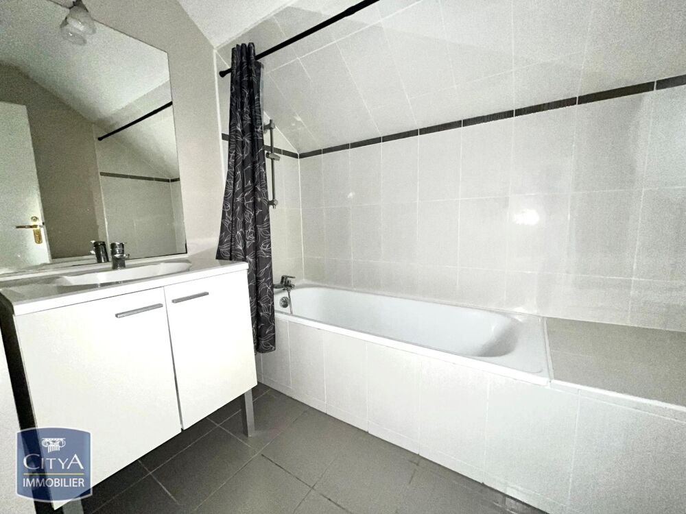 location Appartement - 3 pièce(s) - 62 m² Bourges (18000)