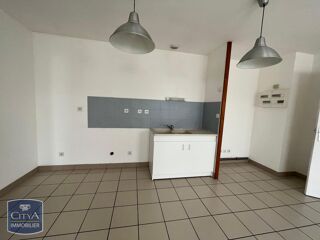  Appartement � louer 4 pi�ces 77 m�