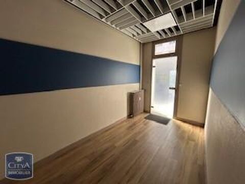   Location / Local Commercial - 77 m² 