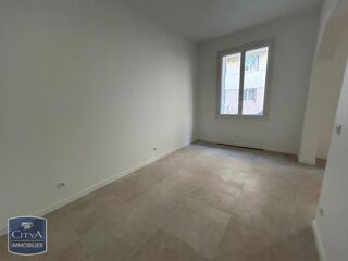 location Appartement - 4 pièce(s) - 84 m² Toulon (83000)