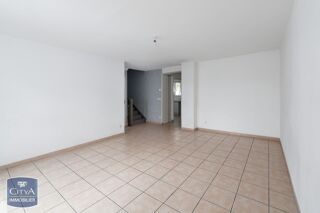  Maison à louer 4 pièces 79 m²