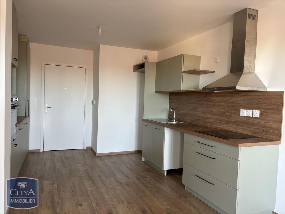 location Appartement - 4 pièce(s) - 74 m² Bourg-en-Bresse (01000)