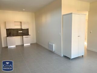  Appartement à louer 3 pièces 67 m²