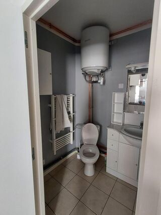  Appartement à louer 1 pièce 27 m²
