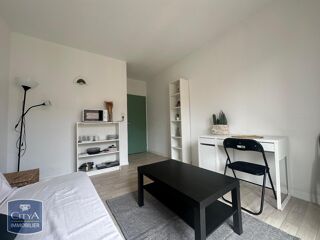  Appartement à louer 1 pièce 20 m²