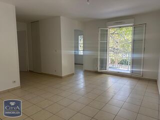  Appartement à louer 3 pièces 60 m²