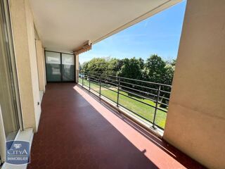  Appartement � louer 4 pi�ces 96 m�