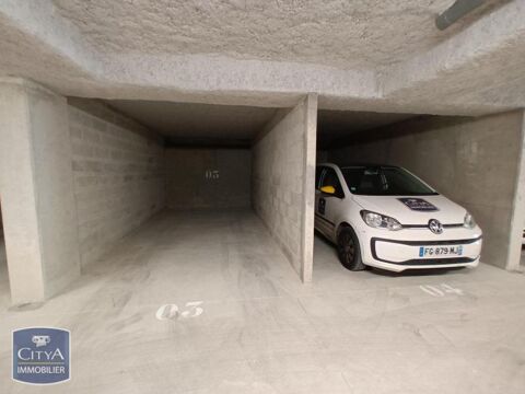  Parking / Garage  louer 