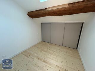  Appartement à louer 2 pièces 61 m²