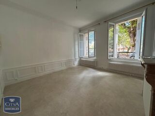  Appartement à louer 2 pièces 52 m²