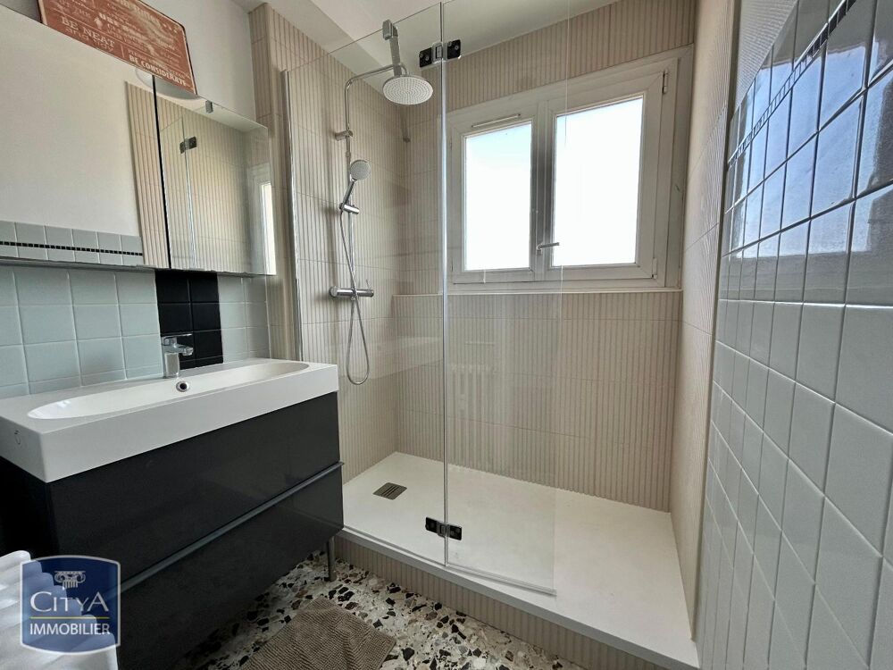 À LOUER : Charmante chambre dans un appartement situé da....