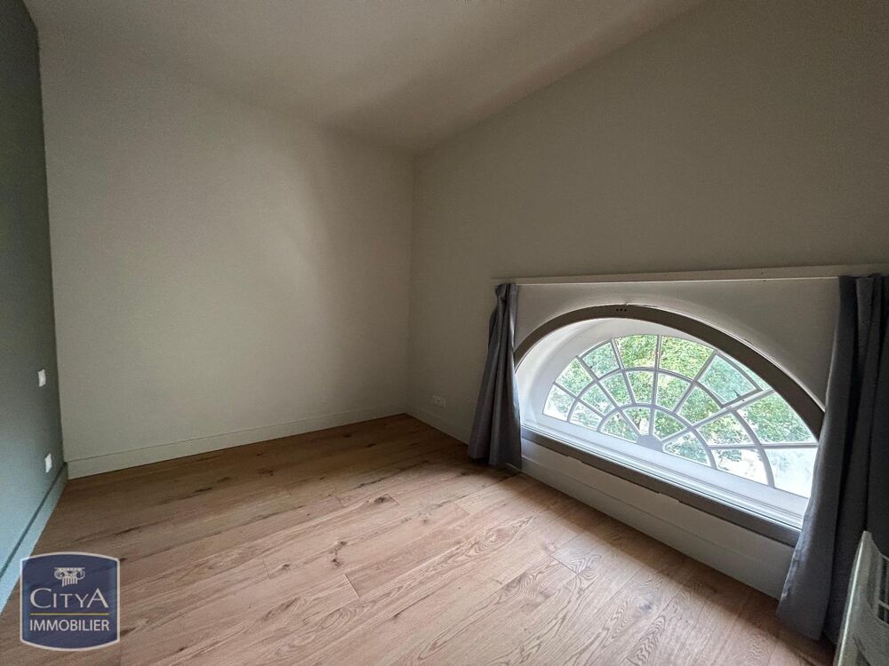 location Appartement - 2 pièce(s) - 55 m² Dole (39100)