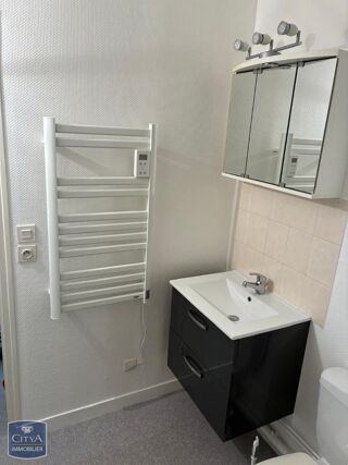  Appartement à louer 1 pièce 19 m²