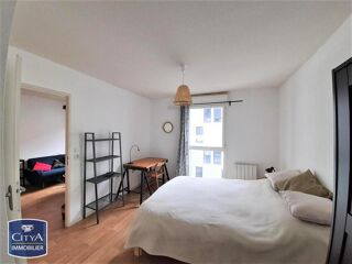  Appartement à louer 2 pièces 34 m²