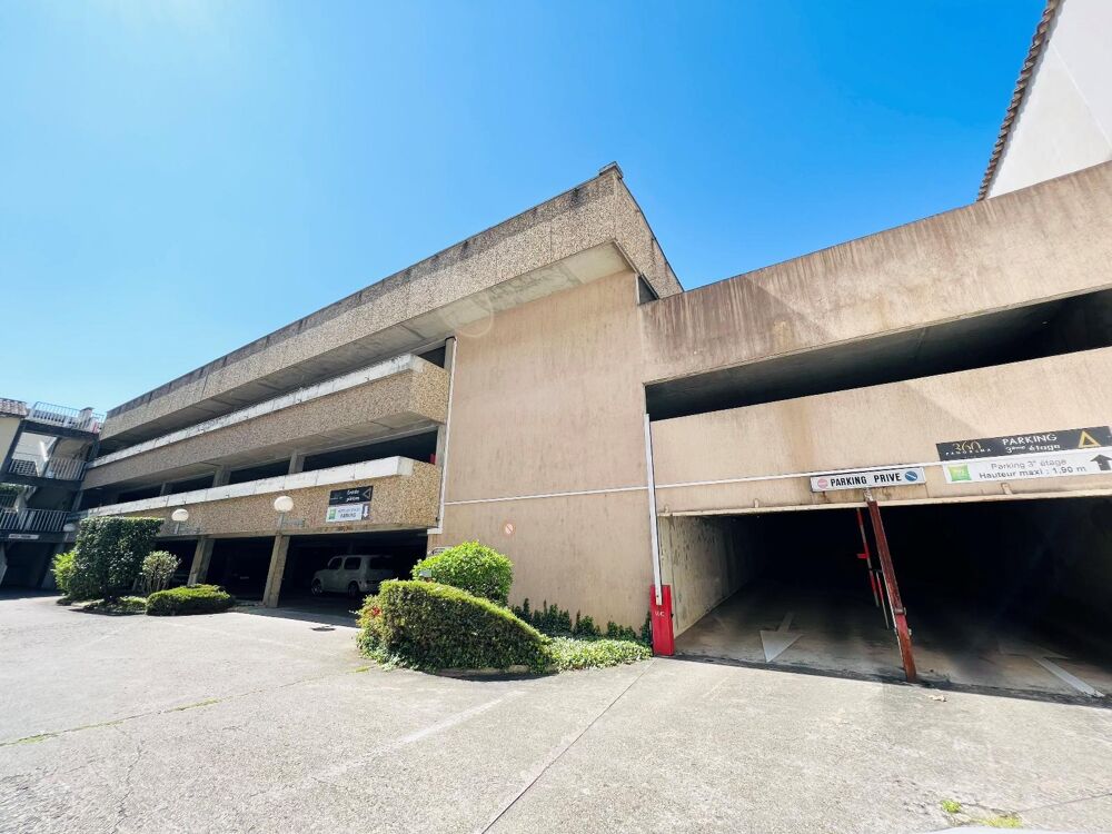 location Parking / Garage Mâcon (71000)