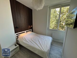  Appartement à louer 2 pièces 43 m²