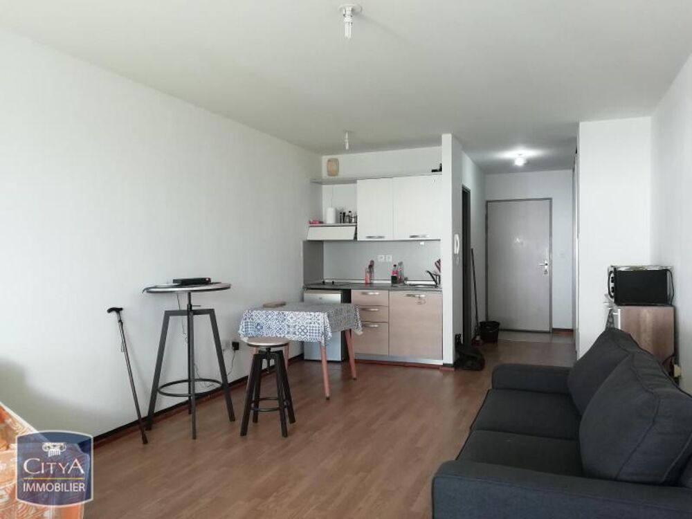 location Appartement - 1 pièce(s) - 31 m² Sainte-Clotilde (97490)