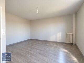 Appartement à louer 1 pièce 26 m²