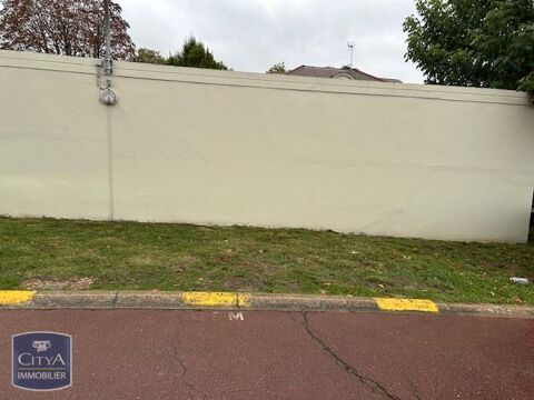  Parking / Garage  louer 