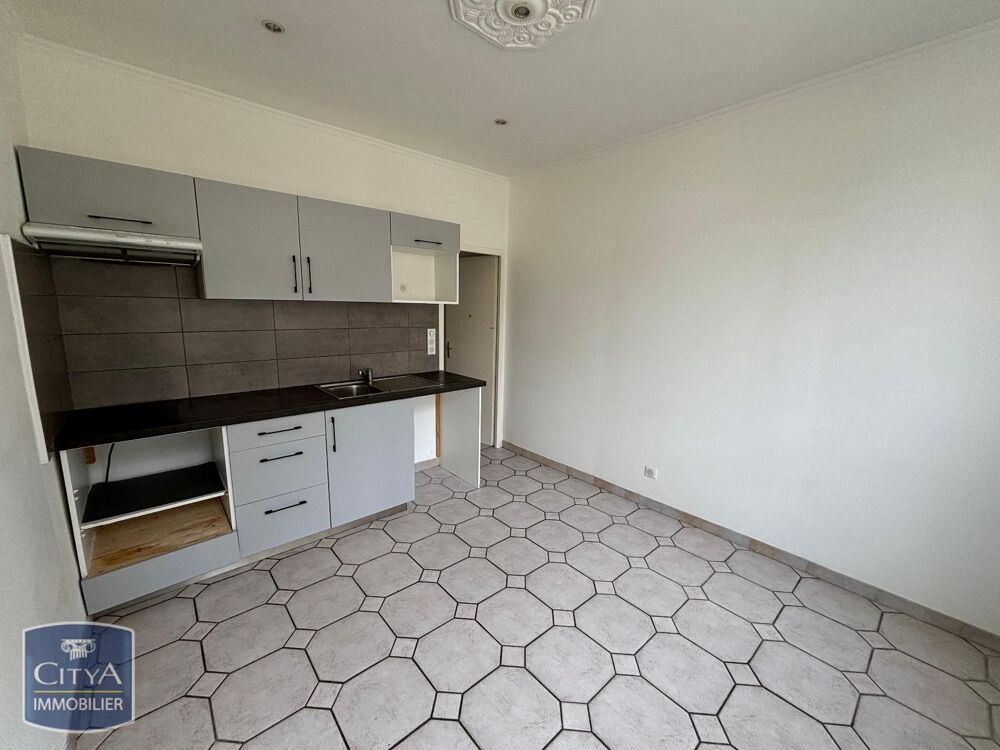 À LOUER : Appartement T1 bis de 27 m² situé dans l'hyper....
