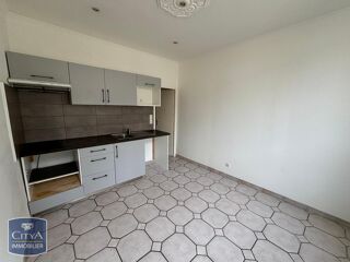  Appartement à louer 2 pièces 27 m²