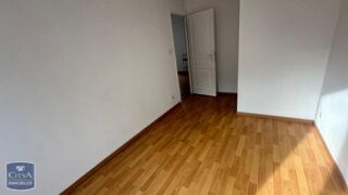 Appartement à louer 2 pièces 33 m²