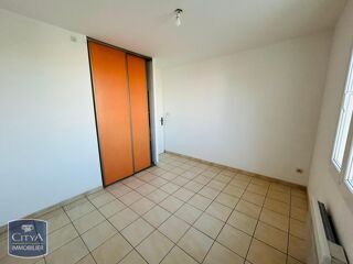  Appartement à louer 2 pièces 37 m²