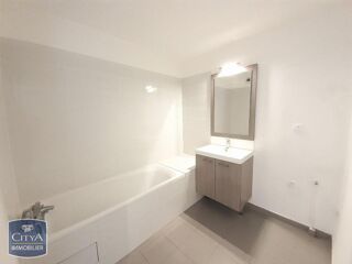  Appartement à louer 2 pièces 47 m²