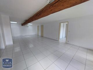  Appartement � louer 3 pi�ces 111 m�