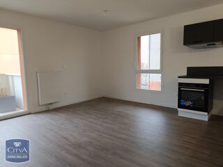  Appartement à louer 3 pièces 