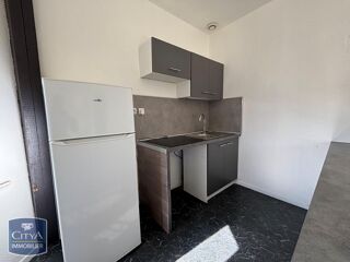  Appartement à louer 3 pièces 49 m²