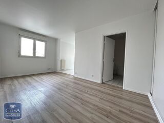  Appartement à louer 1 pièce 31 m²