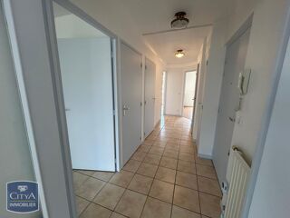  Appartement à louer 3 pièces 69 m²