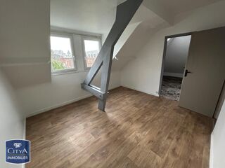  Appartement à louer 4 pièces 72 m²
