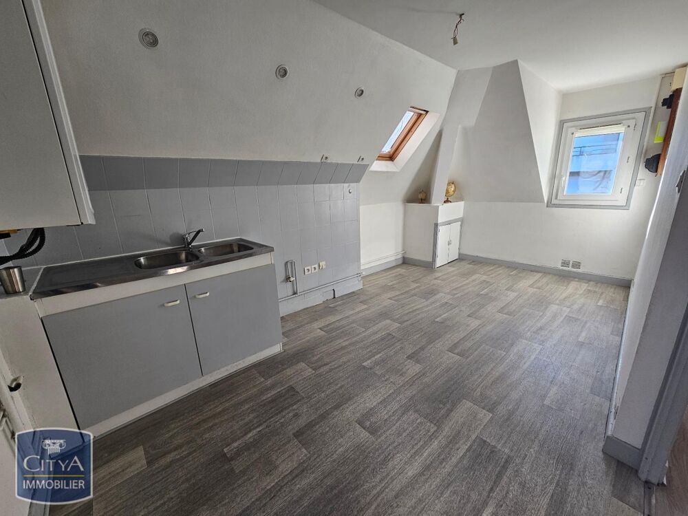 À LOUER CENTRE VILLE: Appartement T3 situé au coeur de Br....