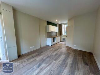  Appartement à louer 1 pièce 28 m²