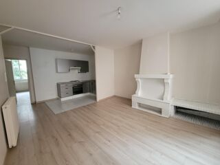 Appartement à louer 2 pièces 50 m²