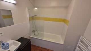  Appartement à louer 3 pièces 55 m²