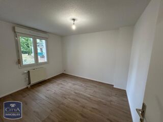  Appartement à louer 2 pièces 42 m²