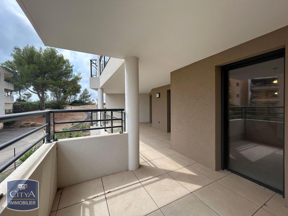 location Appartement - 3 pièce(s) - 66 m² Saint-Raphaël (83700)