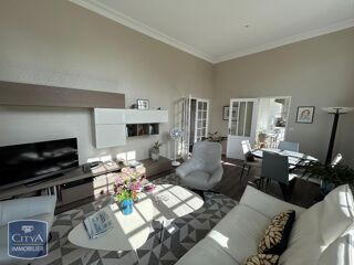  Appartement à louer 3 pièces 87 m²