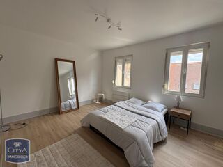  Appartement à louer 4 pièces 76 m²