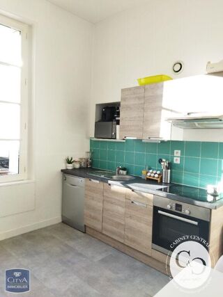  Appartement à louer 3 pièces 74 m²
