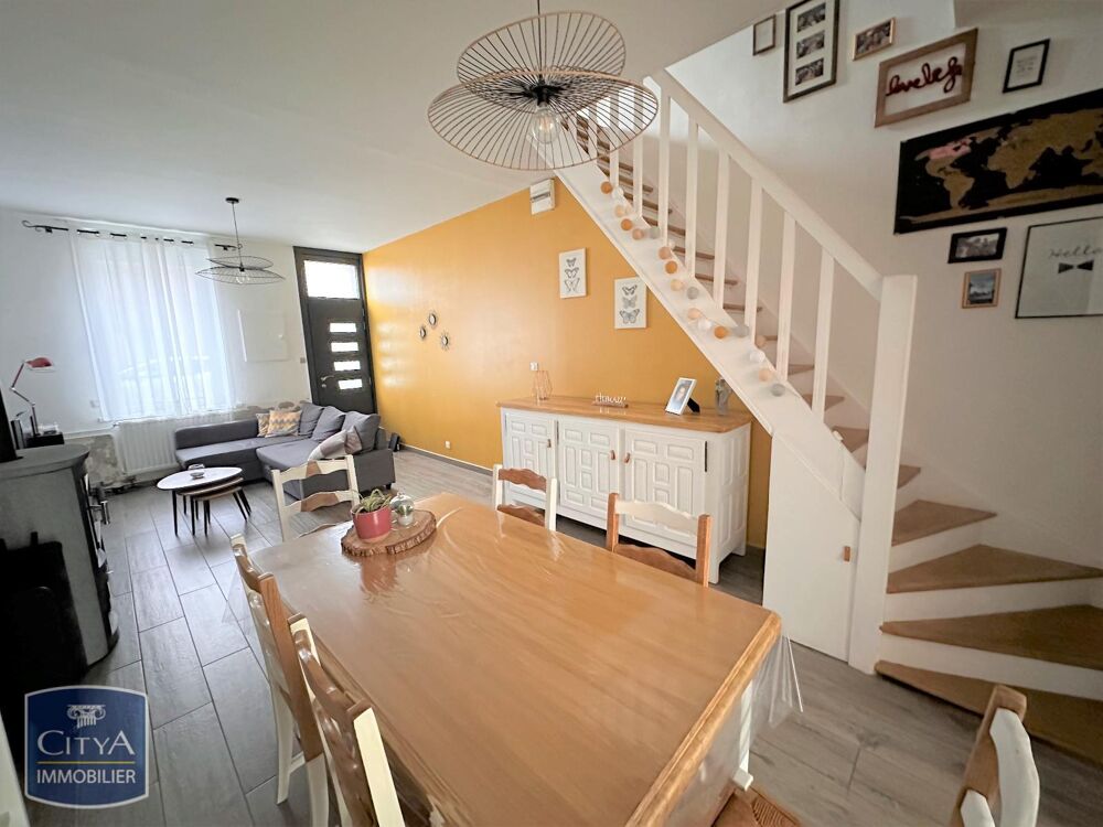 À LOUER : Charmante maison T4 située à Armentières, dans....